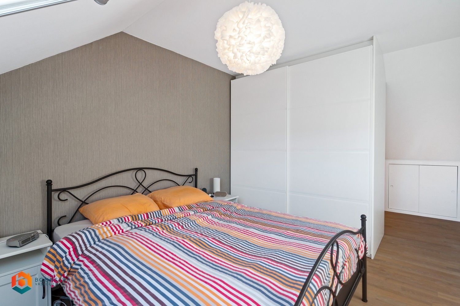 Gerenoveerde woning met 3 slpkrs in doodlopende straat te Hallaar foto 22