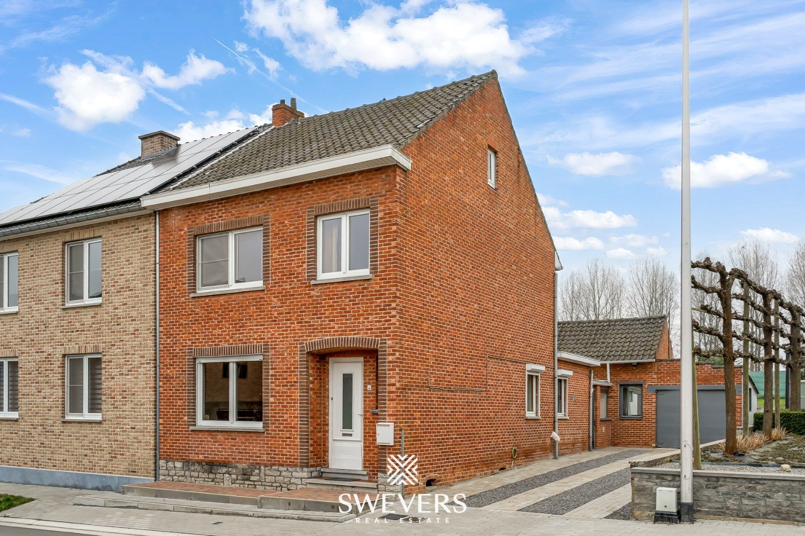 Charmante halfopen woning met tuin in rustige buurt Borgloon foto 1