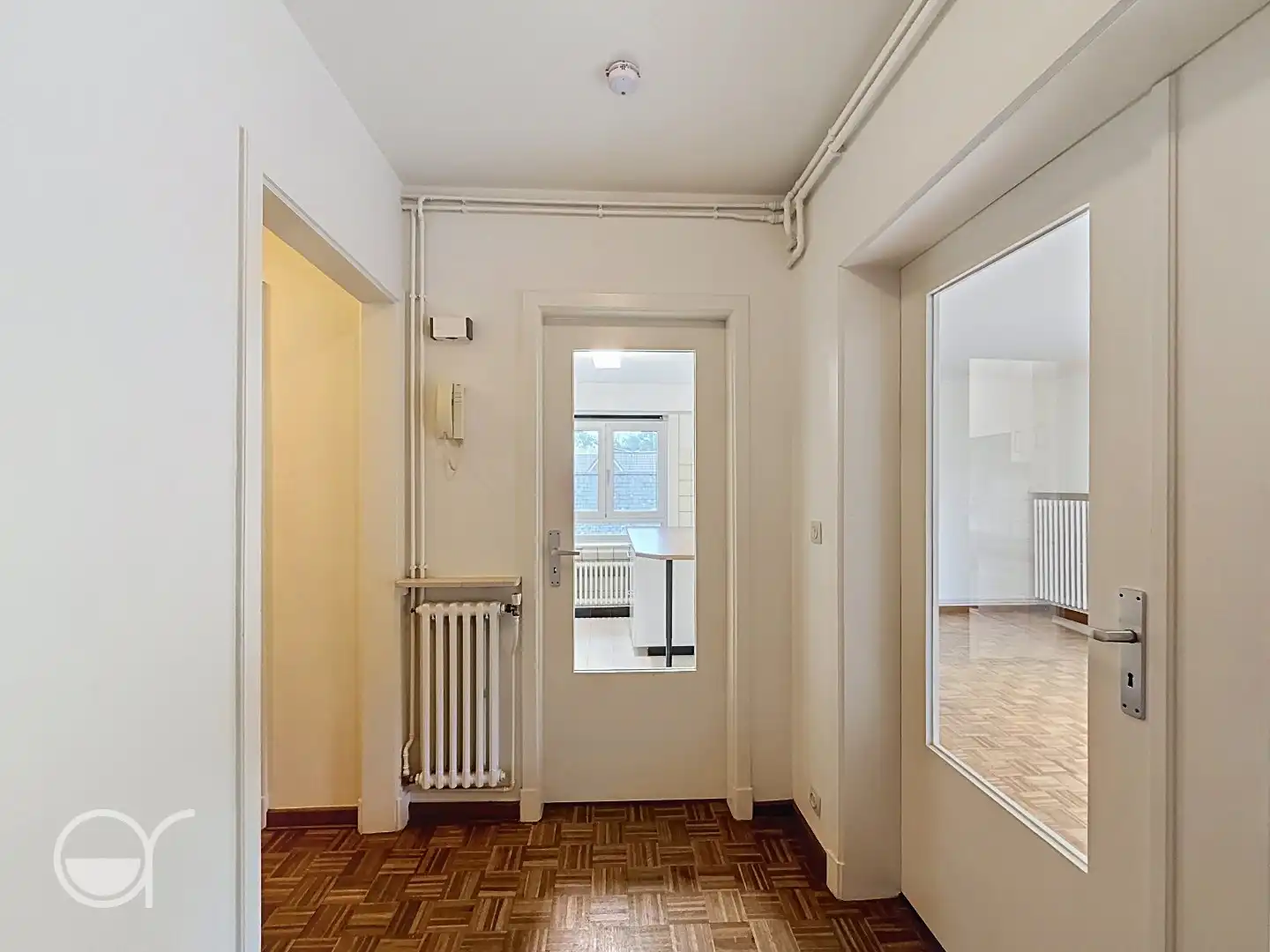 Rustig en lichtrijk appartement met uitzicht op park te Gentbrugge (derde verdiep) foto 4