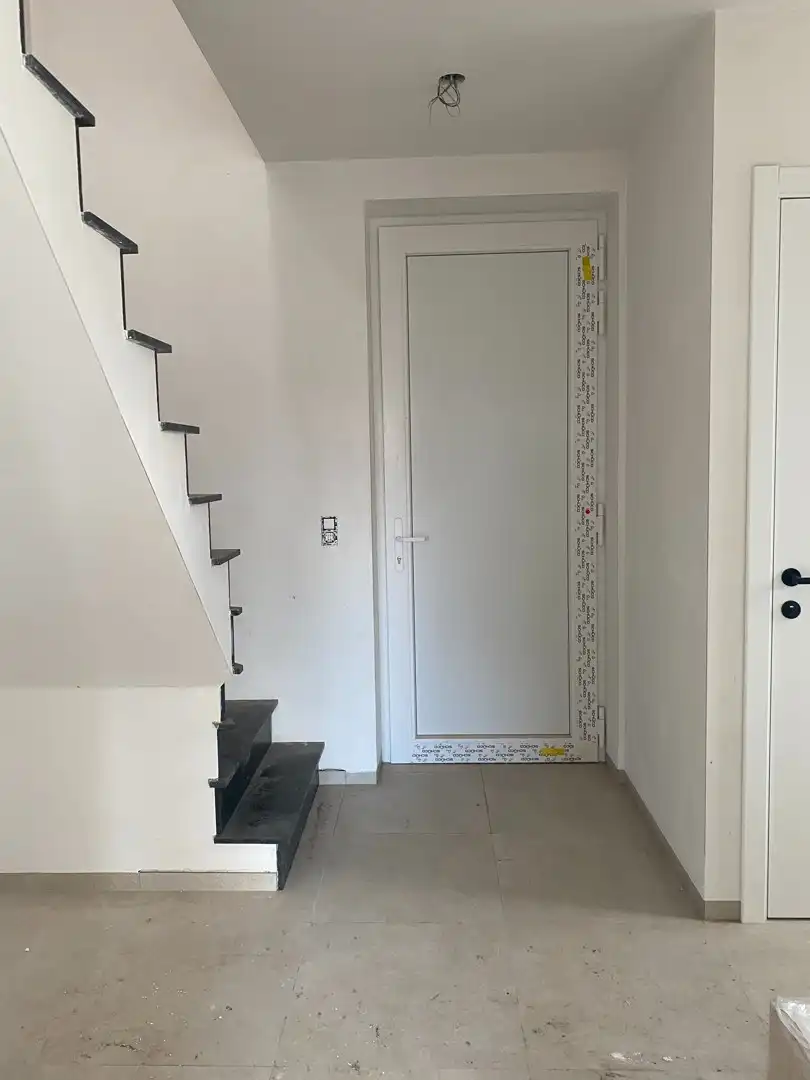 Halfopen moderne nieuwbouwwoning in Ertvelde foto 5