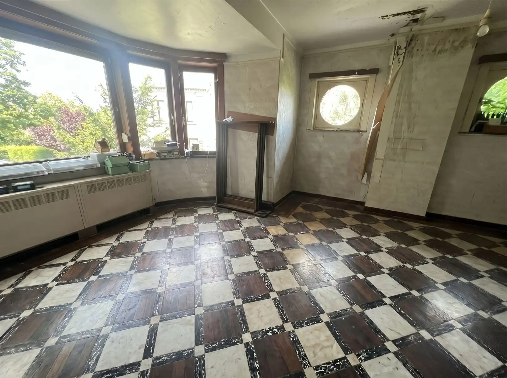 te renoveren woning op 2091 m2 foto 8