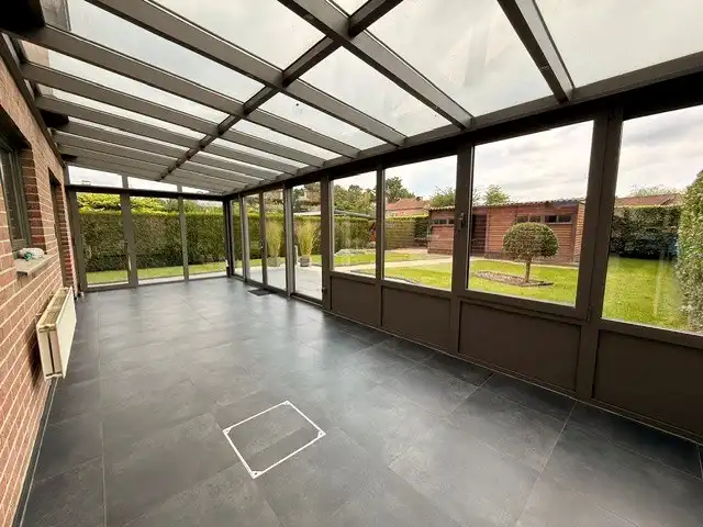 Halfopen woning met 3 slaapkamers, inpandige garage en mooie tuin in Kleine Brogel. foto 26
