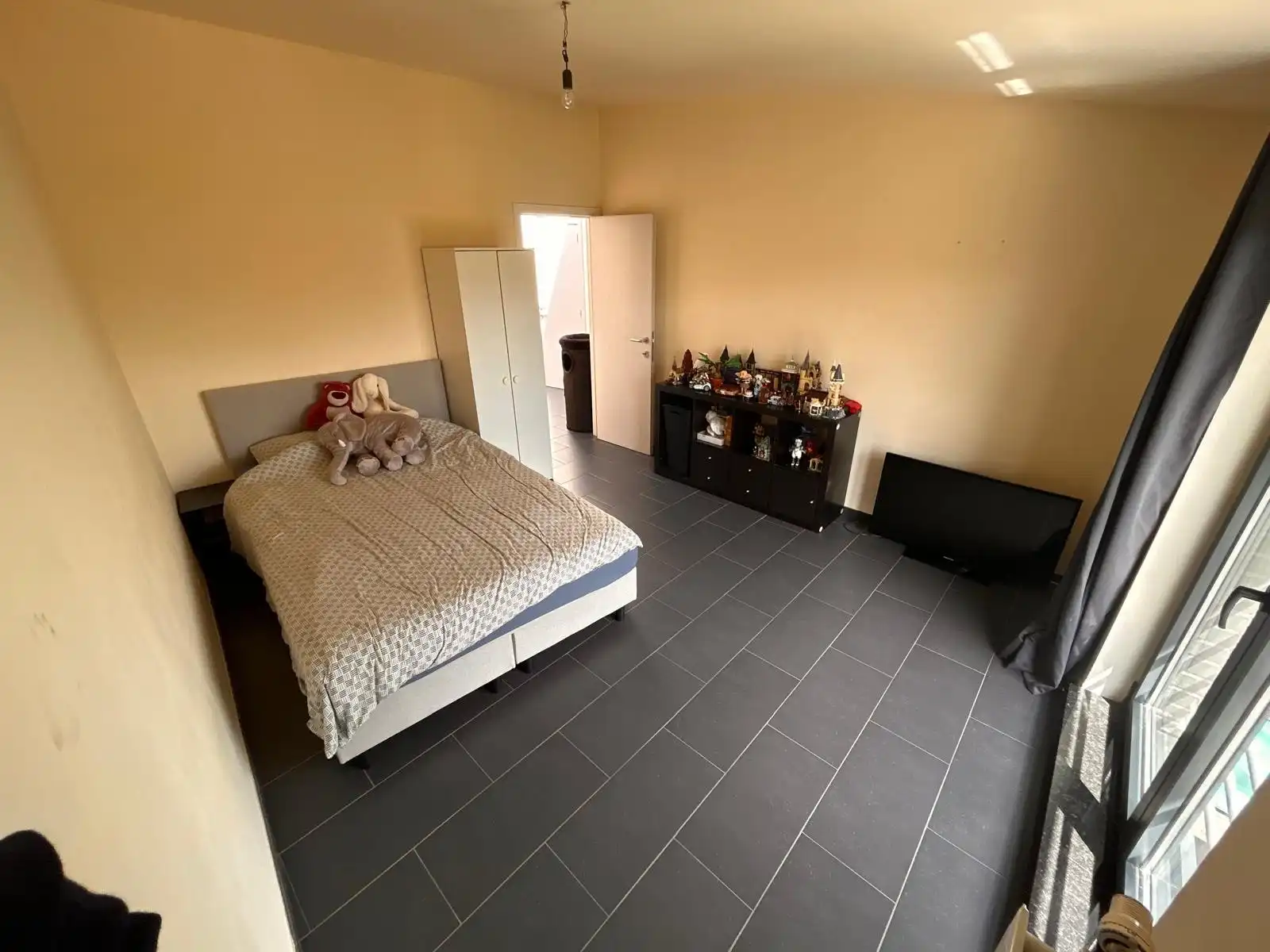 Ruime woning met 3 slaapkamers, garage en zonnige tuin in Deinze foto 17