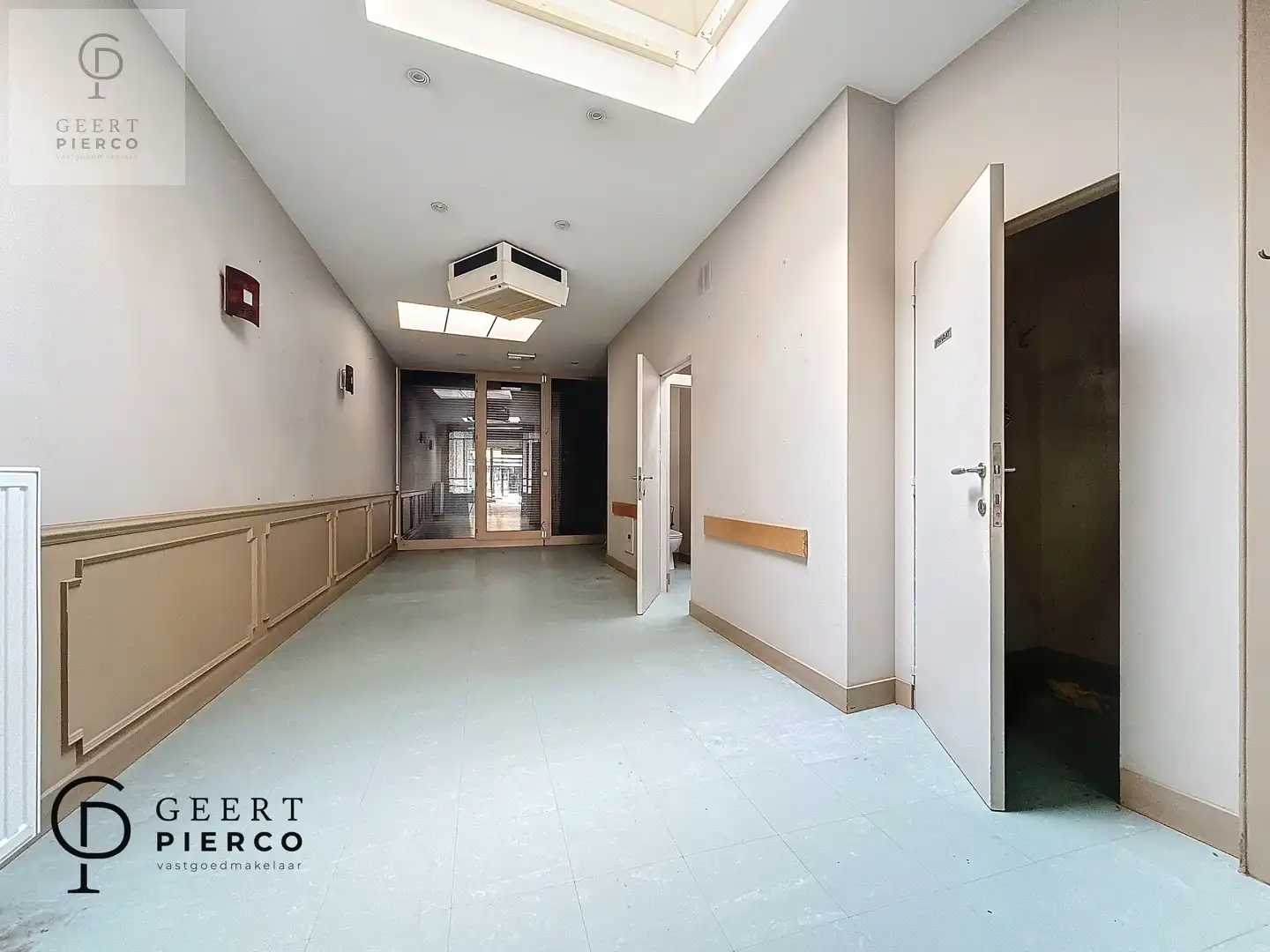 Stijlvol en ruim pand met unieke mogelijkheden in de Stationsstraat foto 5