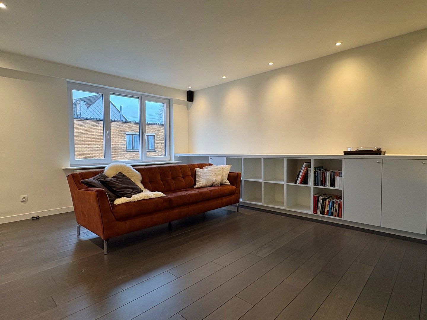 Instapklare woning te koop in Harelbeke met 3 slaapkamers en 2 leefruimtes! foto 3