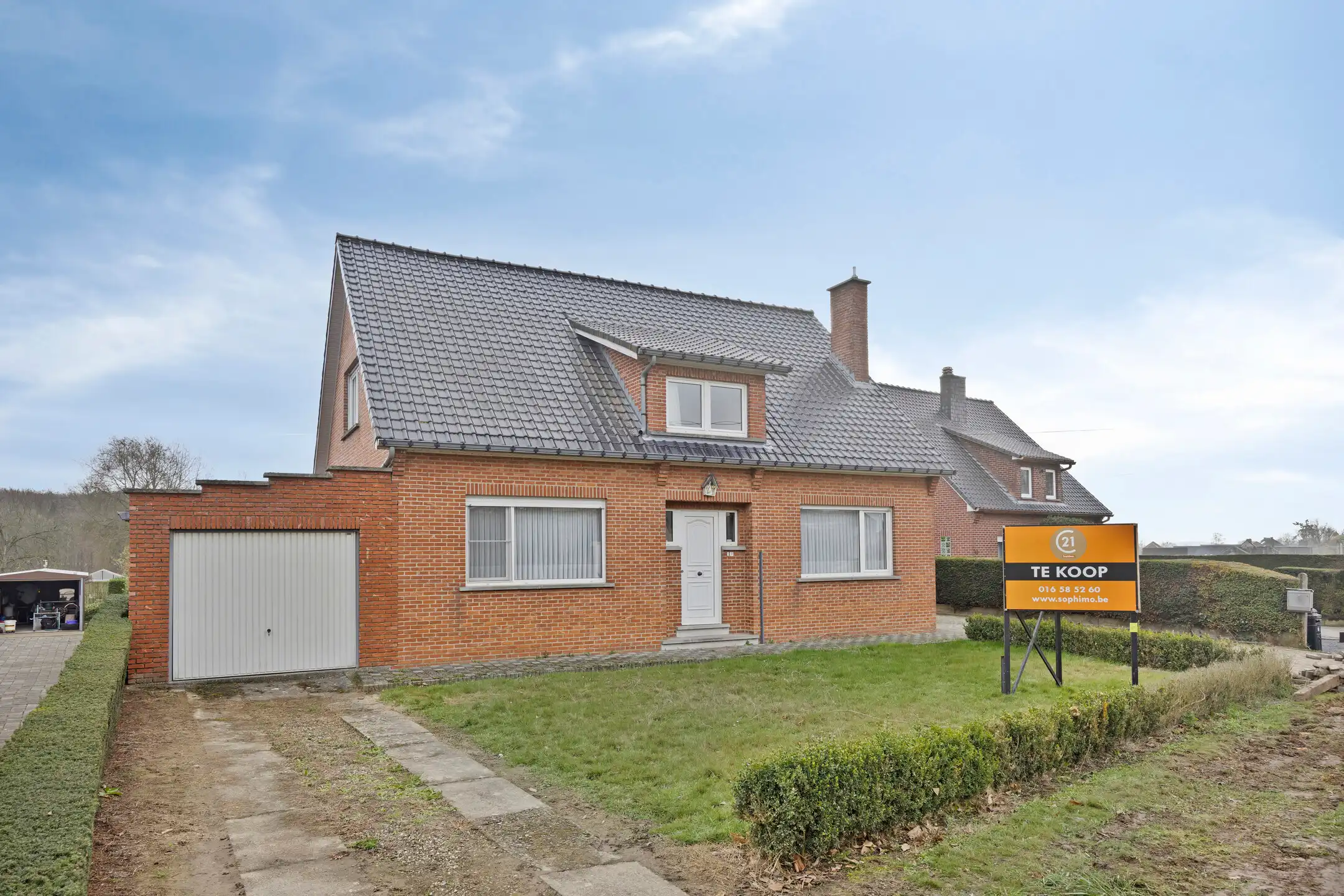 Hoofdfoto van de publicatie: Landelijke woning op perceel van 20are