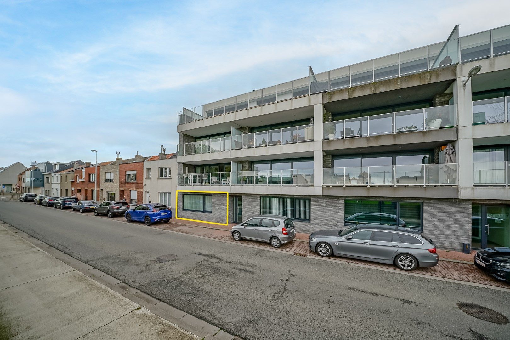 Recent gelijkvloers 2-slaapkamer appartement vlakbij de Spuikom te Bredene foto 21