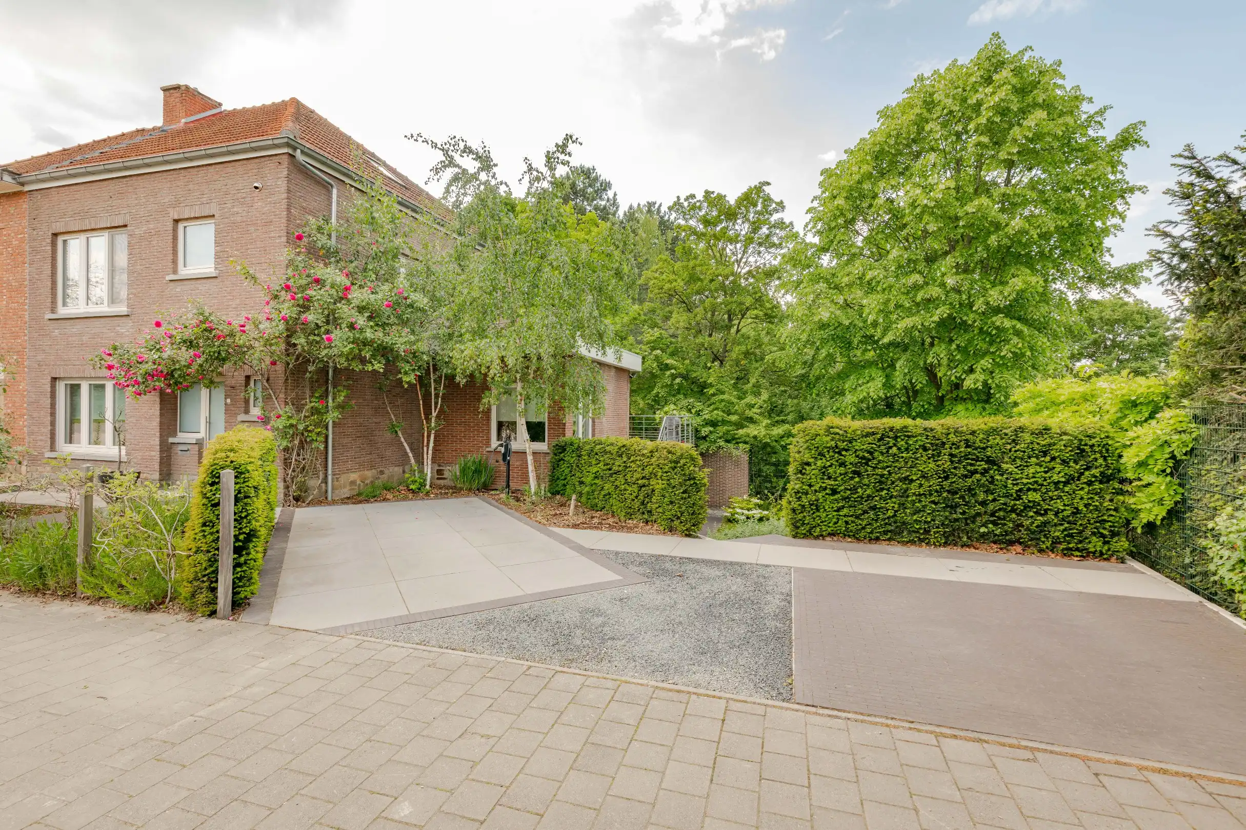 Prachtige hoekwoning op toplocatie foto 7