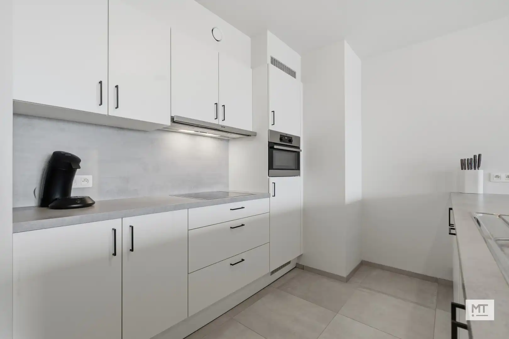 Recent appartement met garage te koop in Zonnebeke foto 5