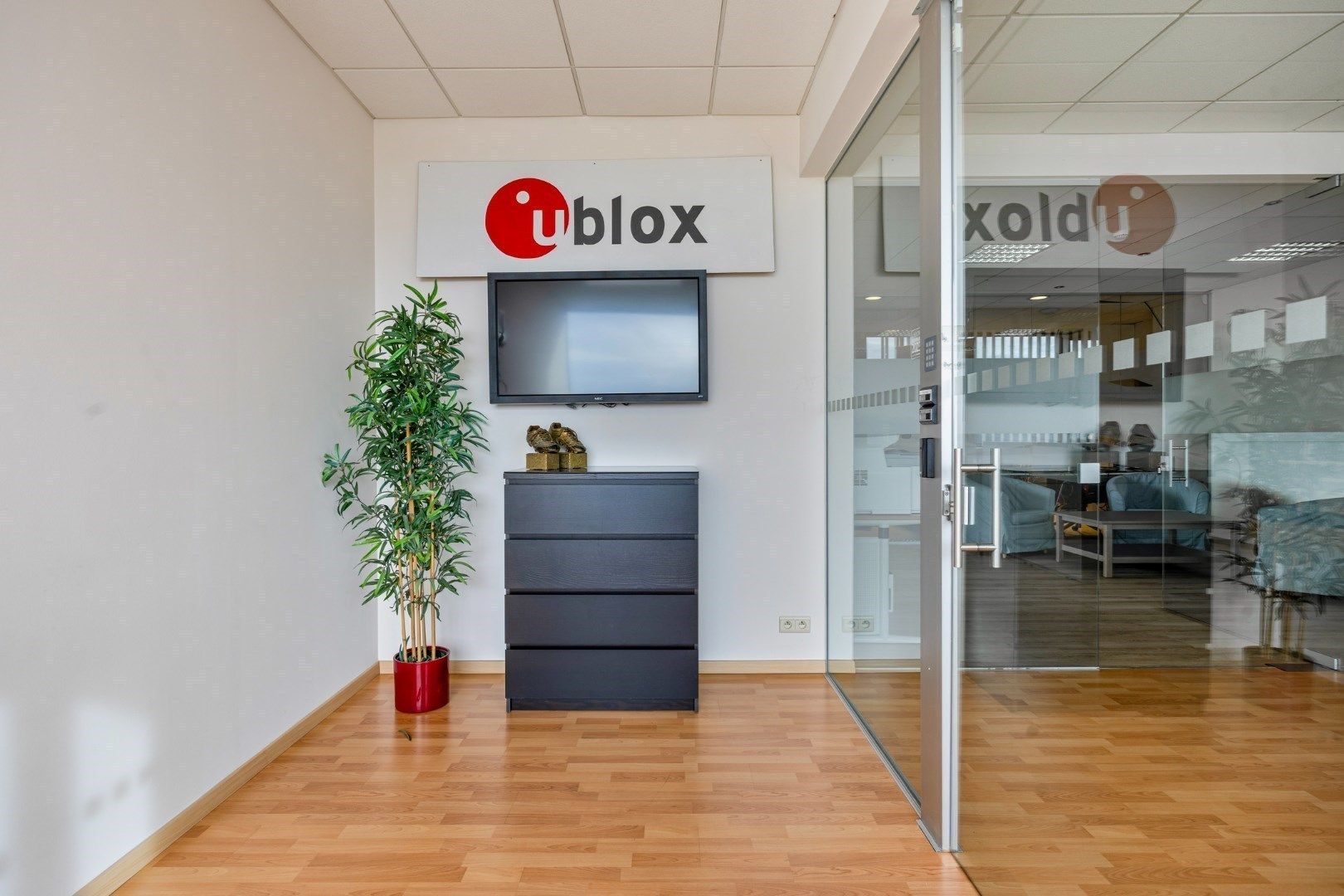 Kantoor te koop in het industriepark te Haasrode/Heverlee met 14 parkings - opp. 626 m² - verkoop van aandelen foto 5