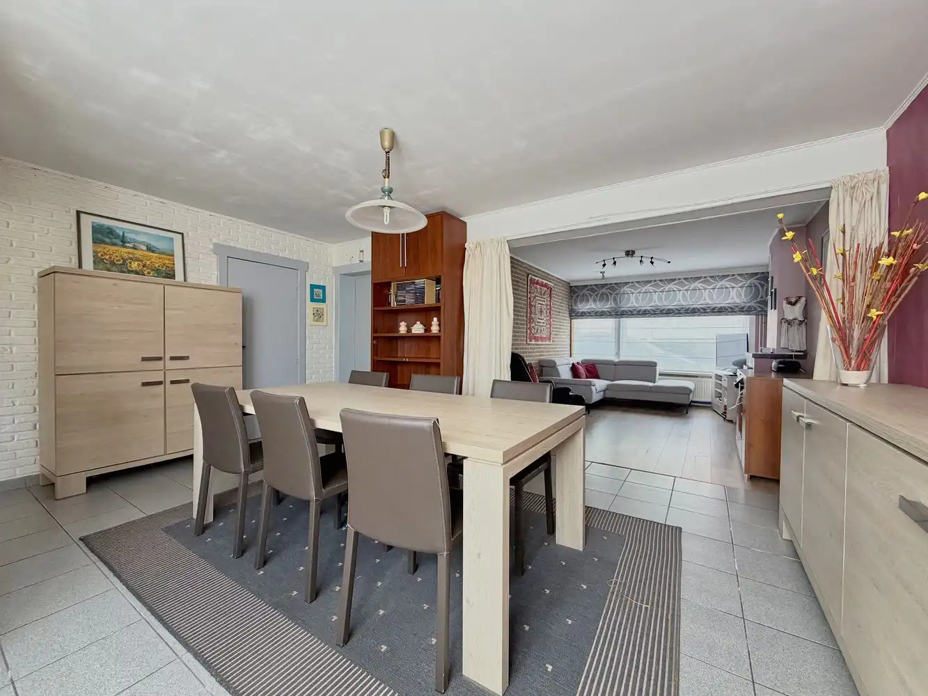 Heel ruime gezinswoning (6 slpks) met tuin + grote garage foto 3
