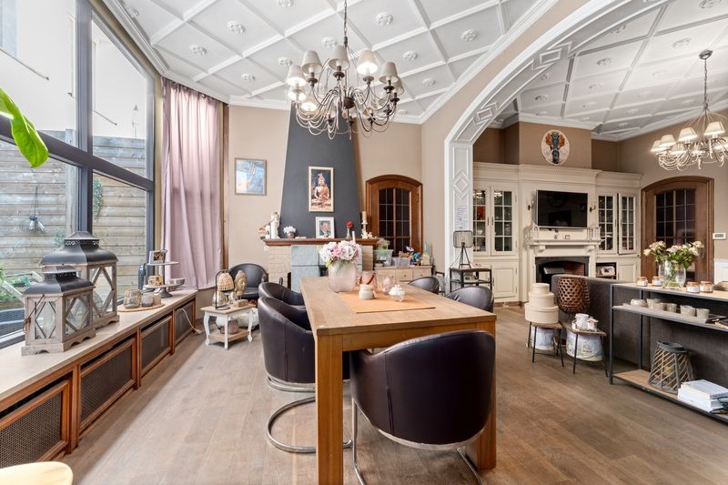 Centrum Izegem - Charmante woning/handelshuis met bijgebouw foto 4