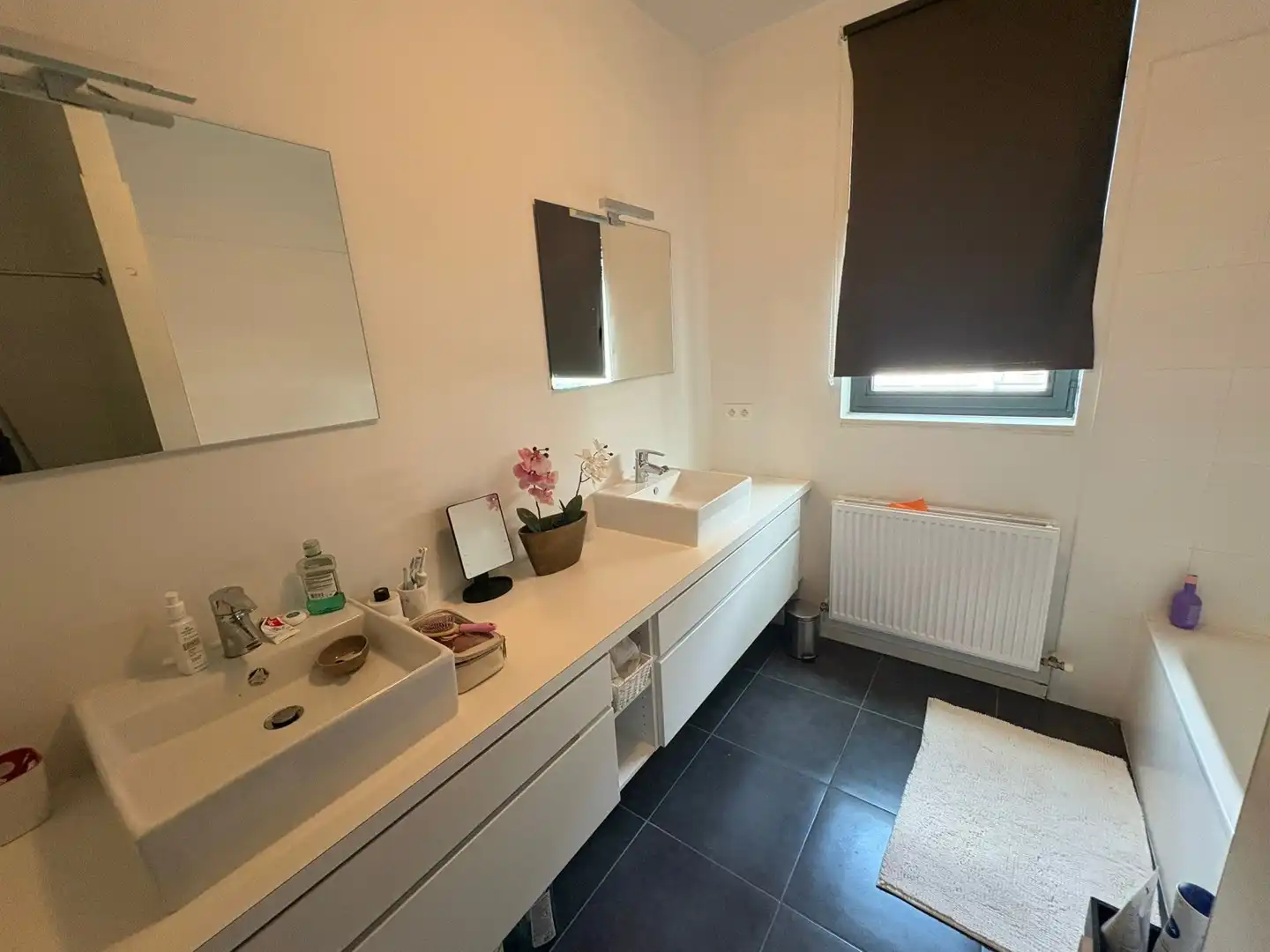 RUIM TWEE SLAAPKAMER APPARTEMENT MET TERRAS foto 8