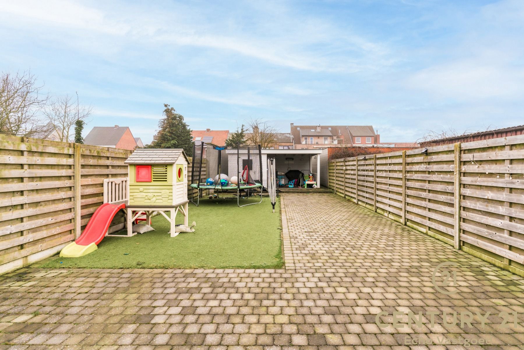 Charmante ruime en instapklare woning met zonnige tuin foto 16