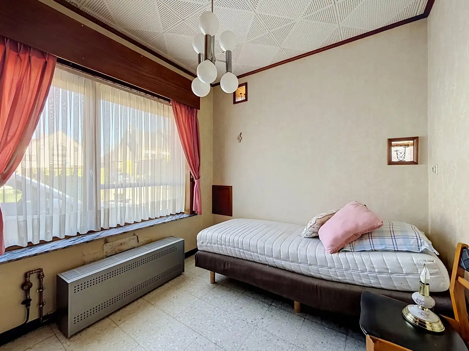 Ruime gezinswoning (HOB) met 4 SLPK, Tuin én Garage! foto 12