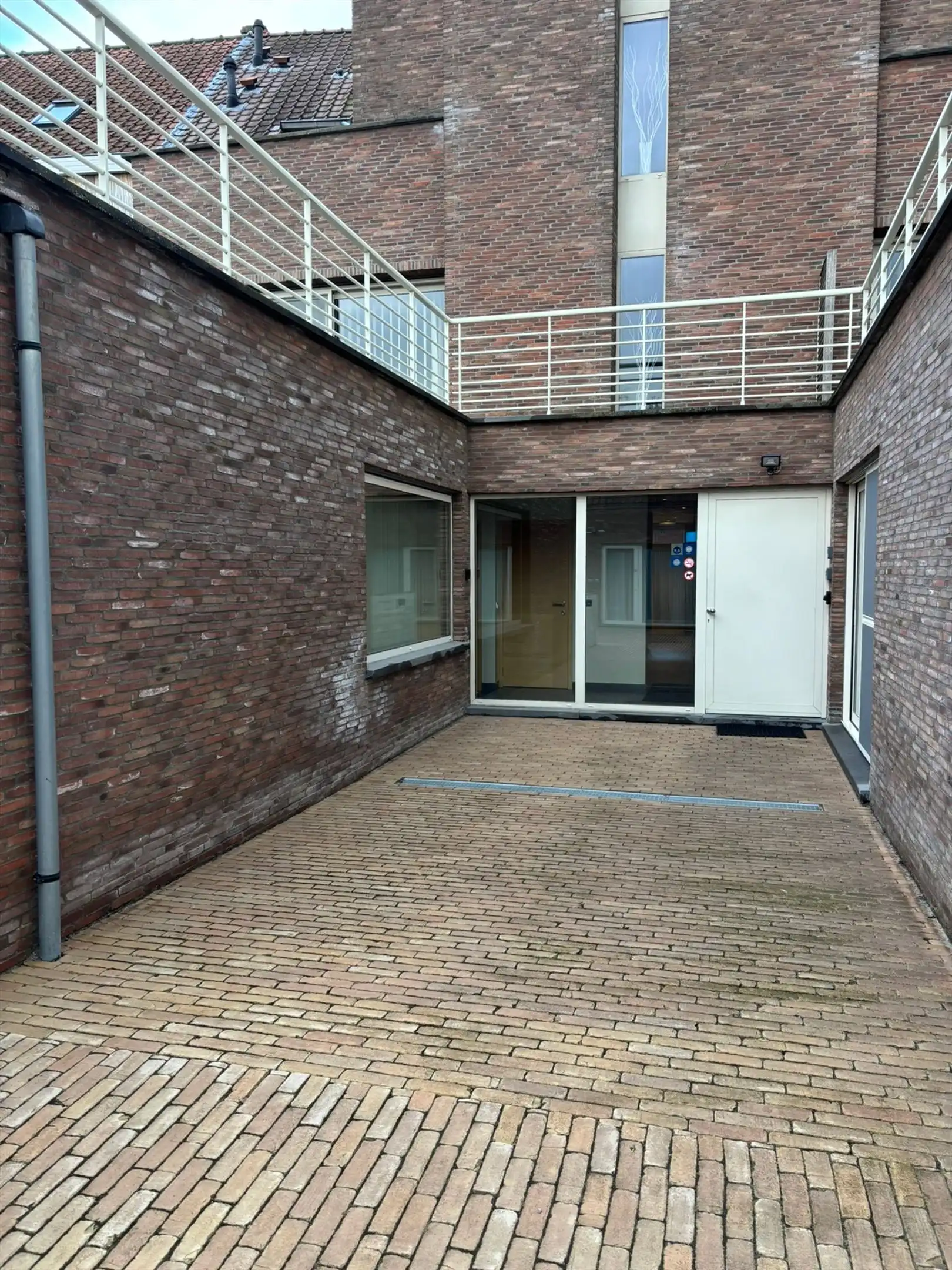 Gelijkvloers twee slaapkamer appartement foto 17