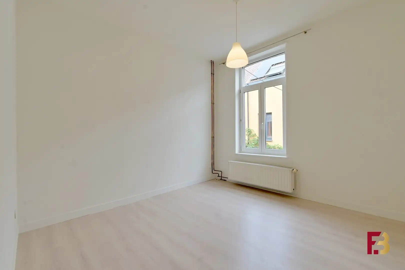 Charmante stadswoning met koertje op topligging in de Brugsepoort foto 7