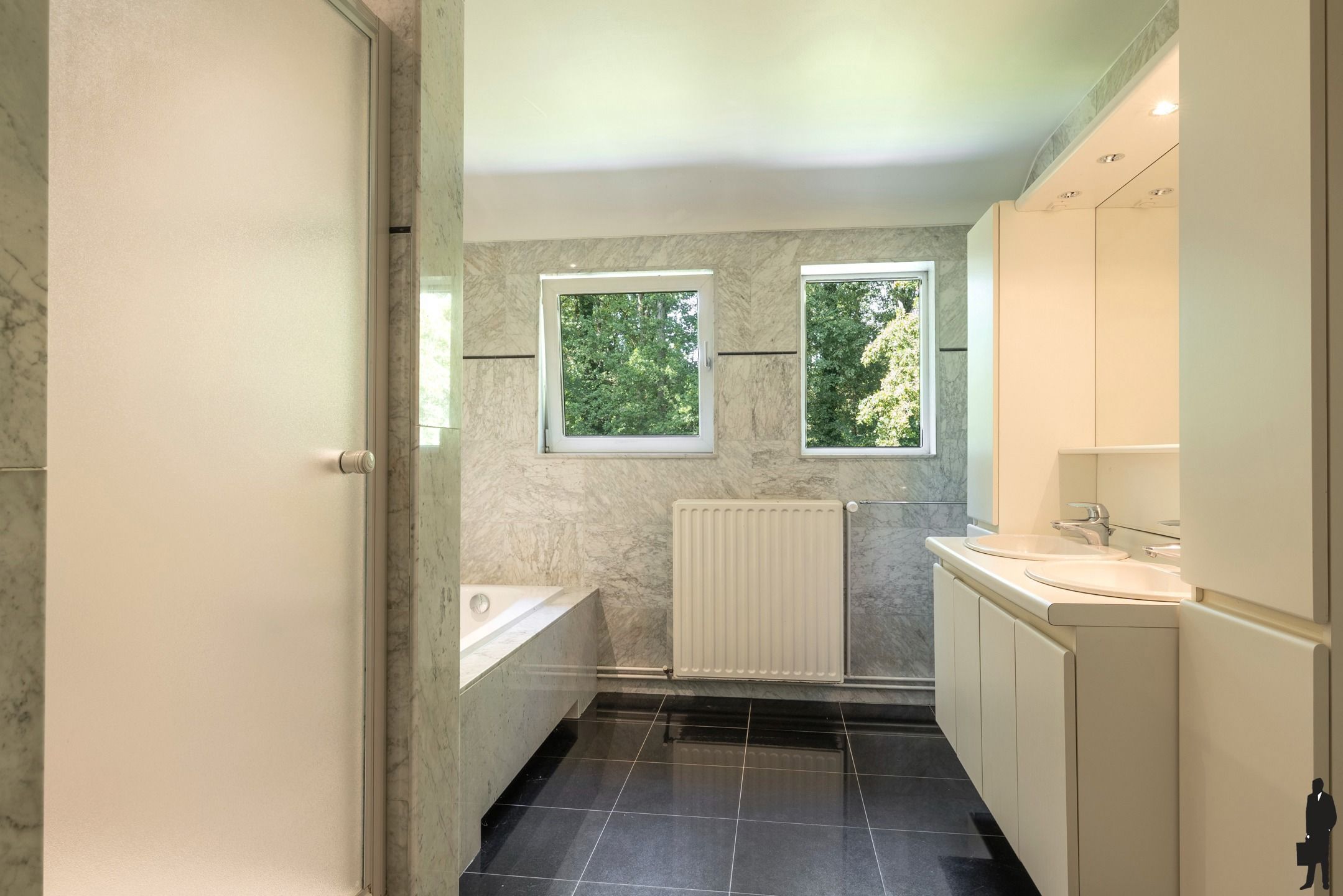Rietgedekte villa op ca. 3.350 m² met optimale privacy foto 25