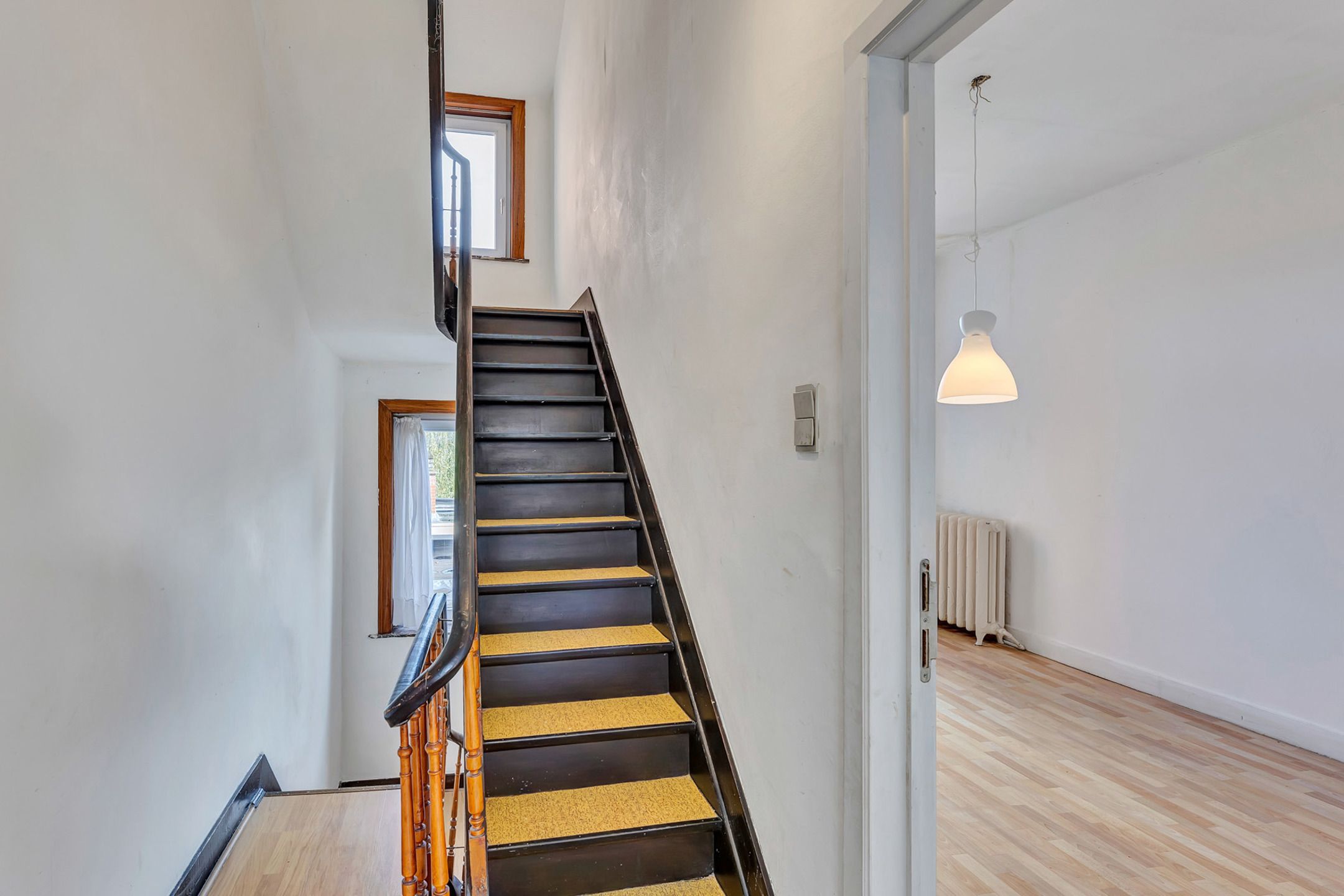 Op te frissen woning met tuin in Ternat! foto 12