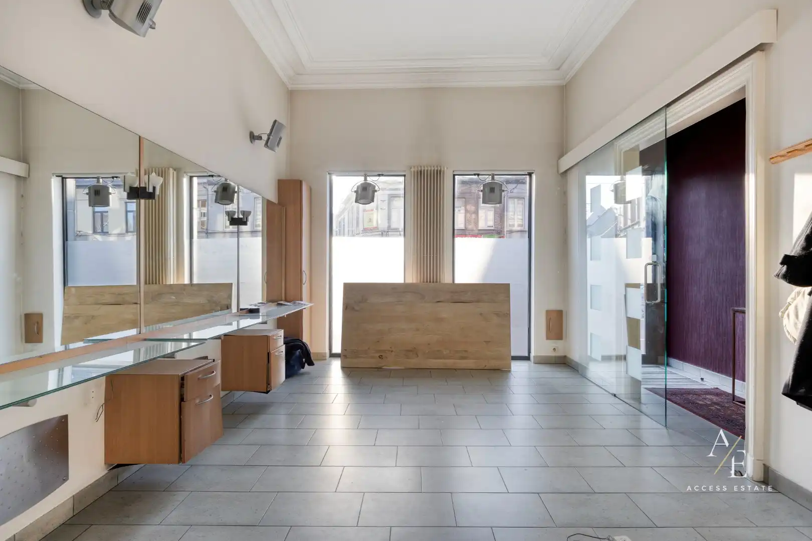 Karaktervol herenhuis met praktijkruimte en 275 m² bewoonbare oppervlakte foto 14