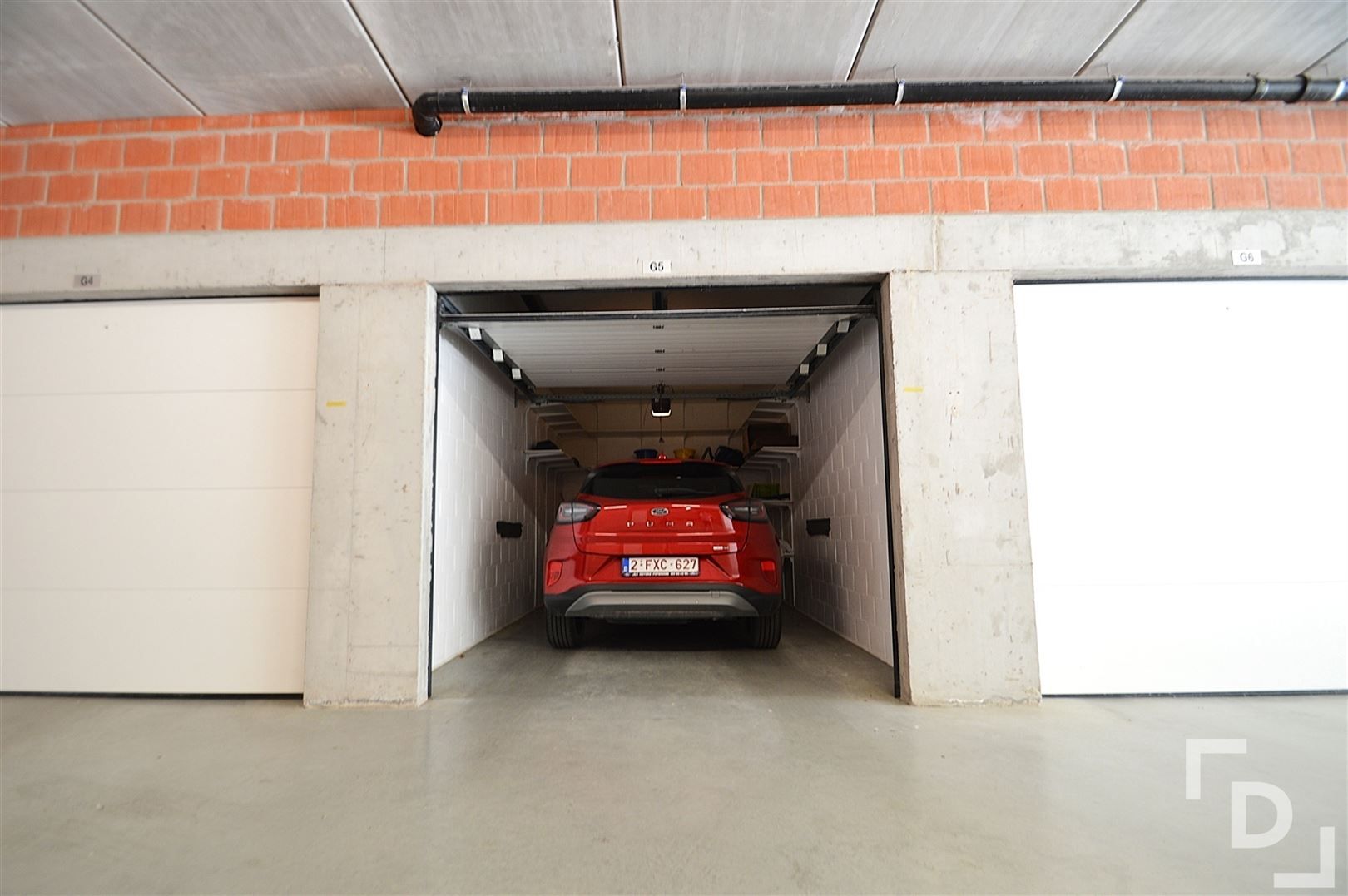 Prachtig afgewerkt appartement op de Grote Markt in Poperinge. foto 16