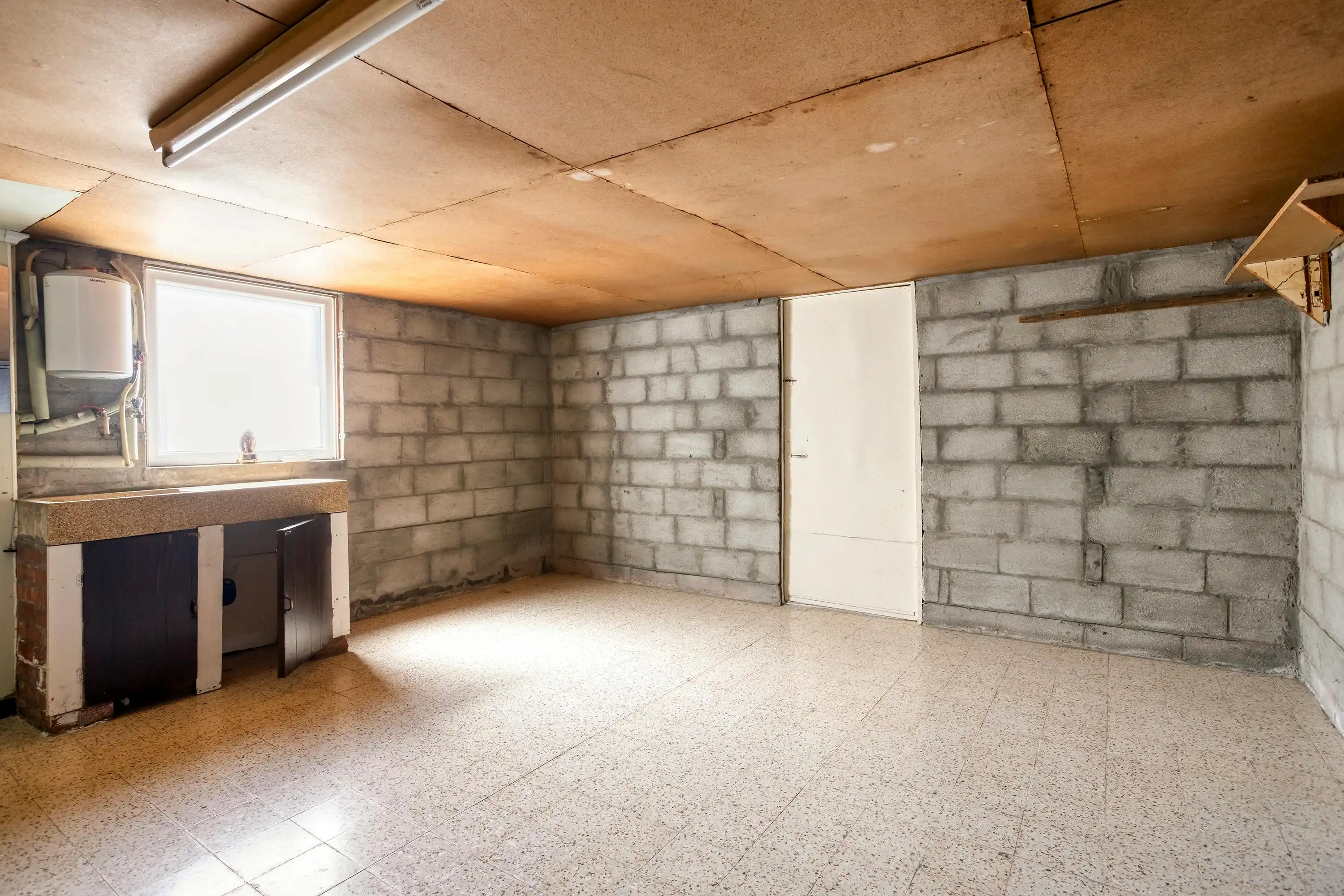 Alleenstaand huis te koop in de Abeelseweg in Poperinge foto 16