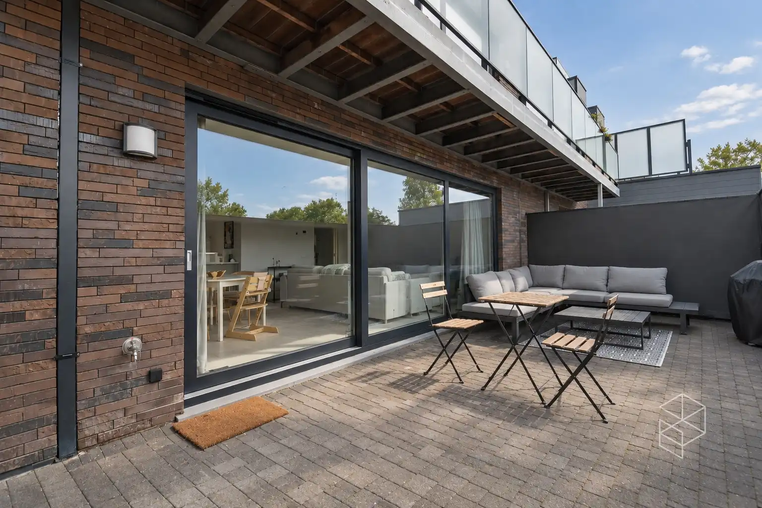 BEZOEKMOMENT NU ZATERDAG 19/09 VAN 16U TOT 18U | RUIM LICHTRIJK GELIJKVLOERS APPARTEMENT MET 2 SLKPS EN GROOT TERRAS foto 15