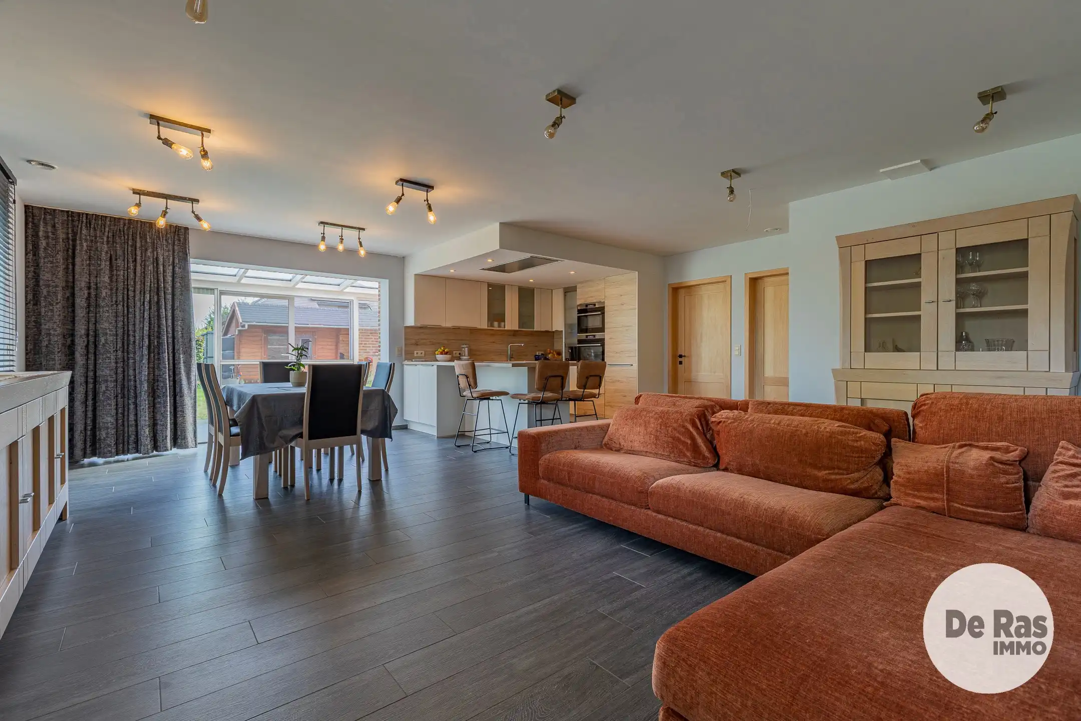HAALTERT - Recente woning met alle comfort en mooie tuin foto 5