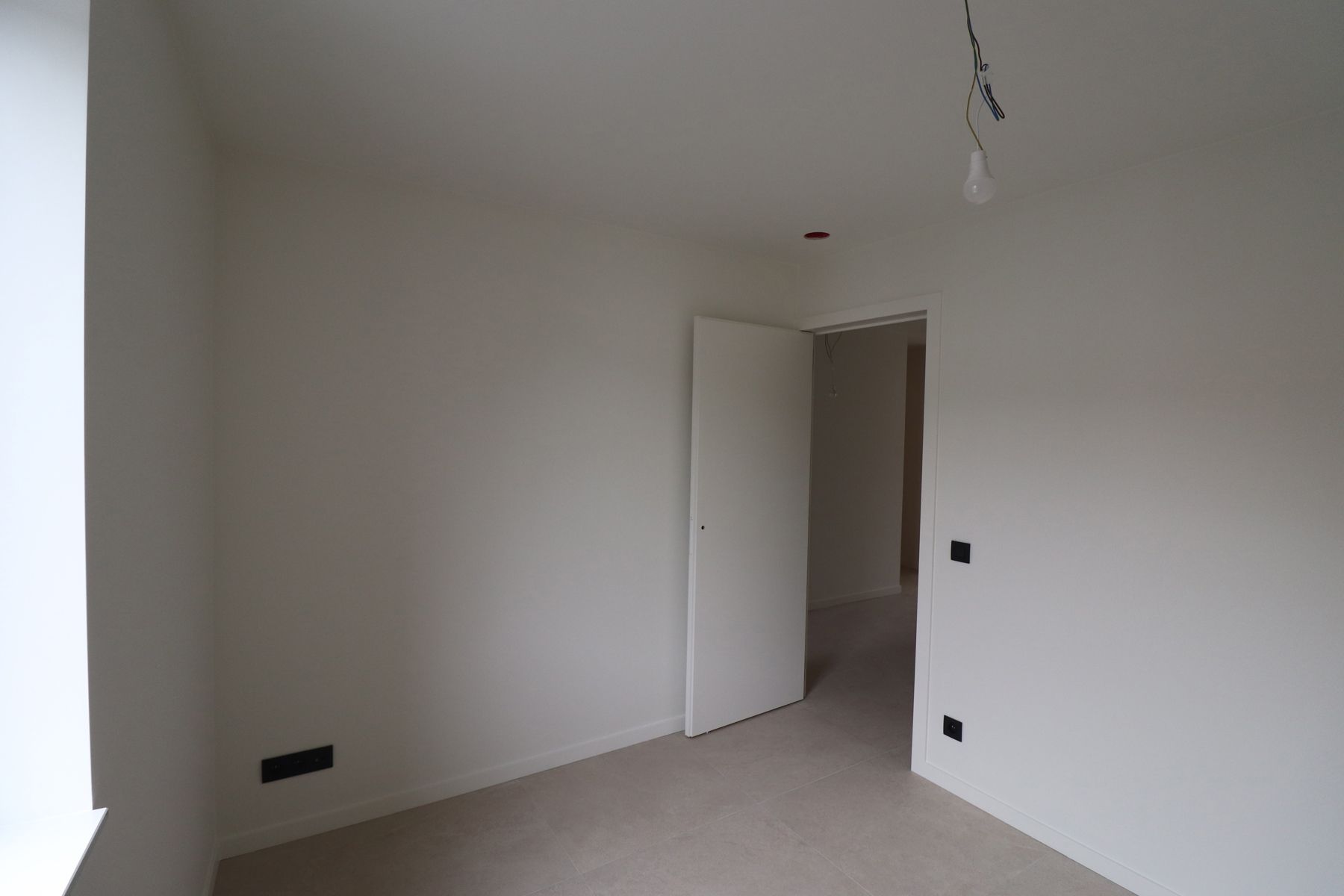 Nieuwbouw appartement op de 1ste verdieping van 95,50m² met 2 slaapkamers en terras.  foto 8