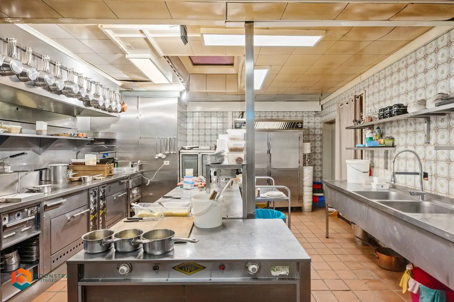 Handelspand met bovengelegen woonst op toplocatie te Erps-Kwerps foto 22