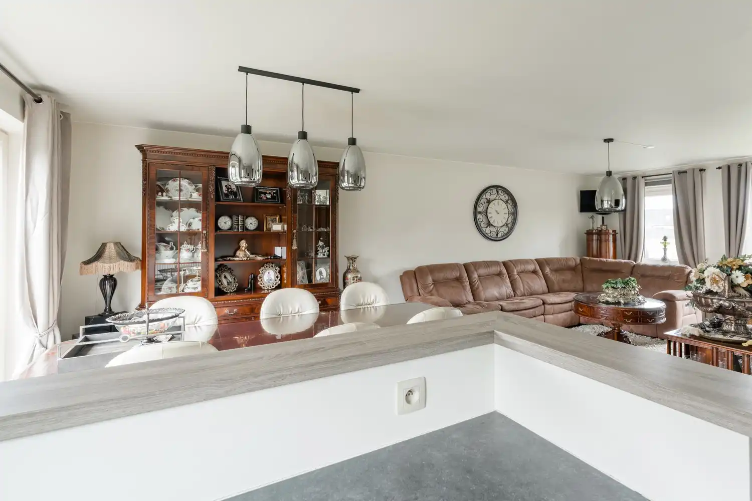 Mooie ruime en energiezuinige woning op toplocatie nabij Lindel-Overpelt! foto 7