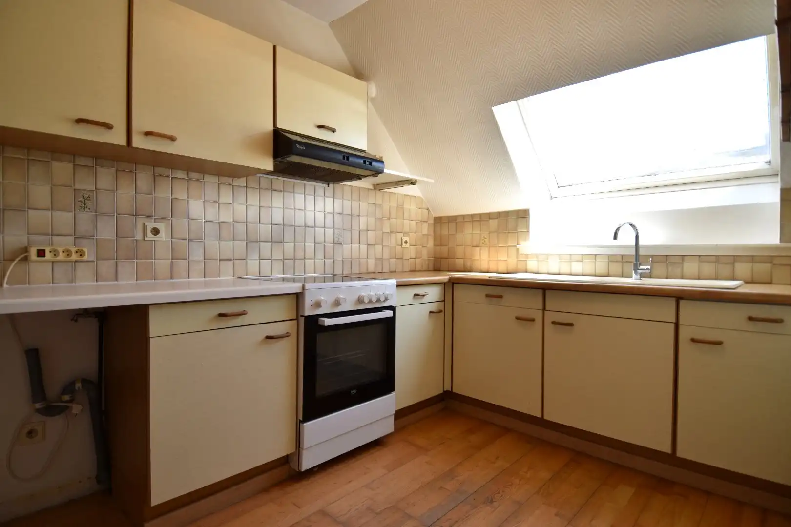 Ruim en lichtrijk 2-slaapkamerappartement (mogelijkheid tot meer) nabij centrum Zwevegem foto 3