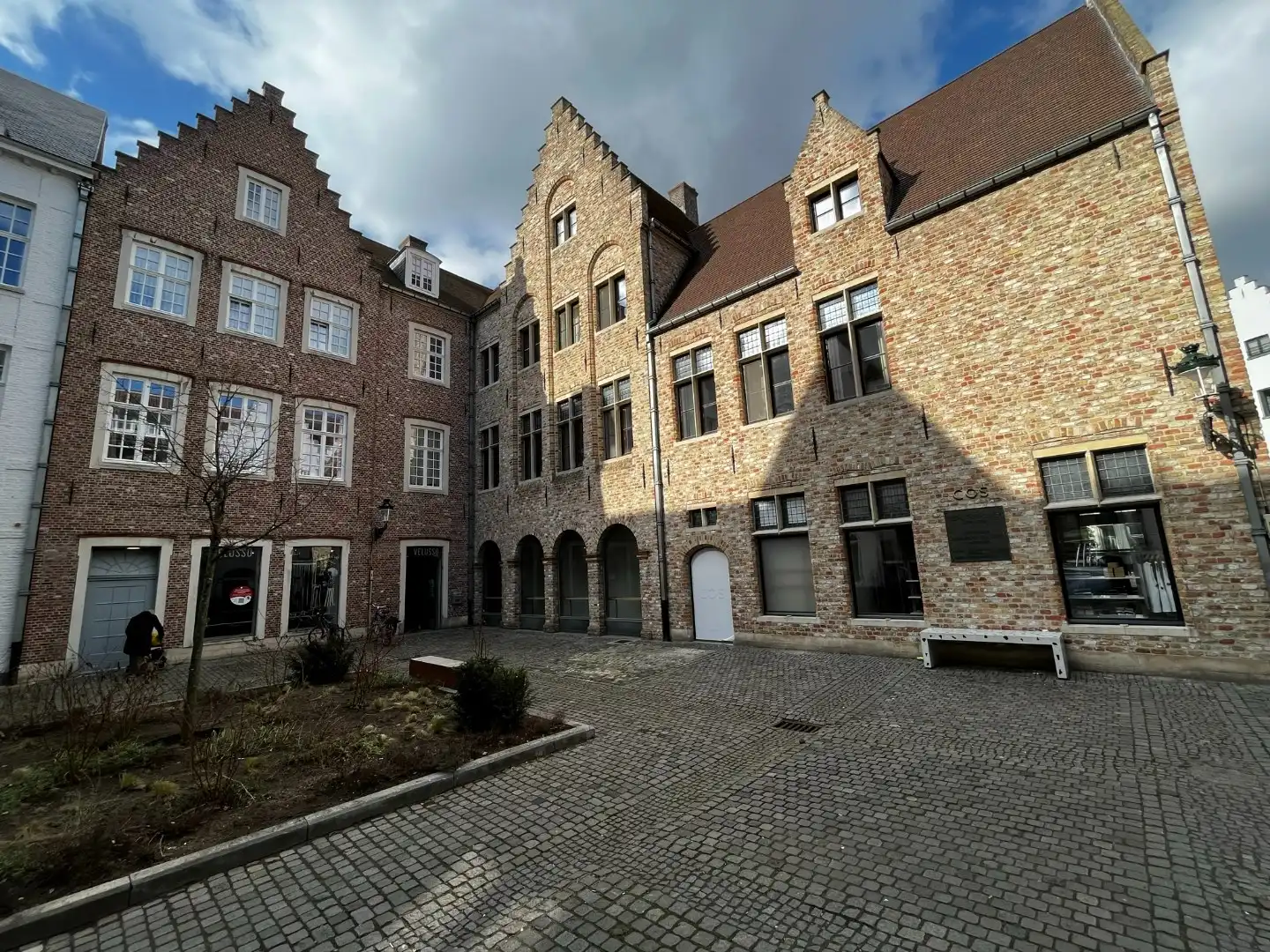 Horecapand te huur Zilverpand 26a Brugge foto 7