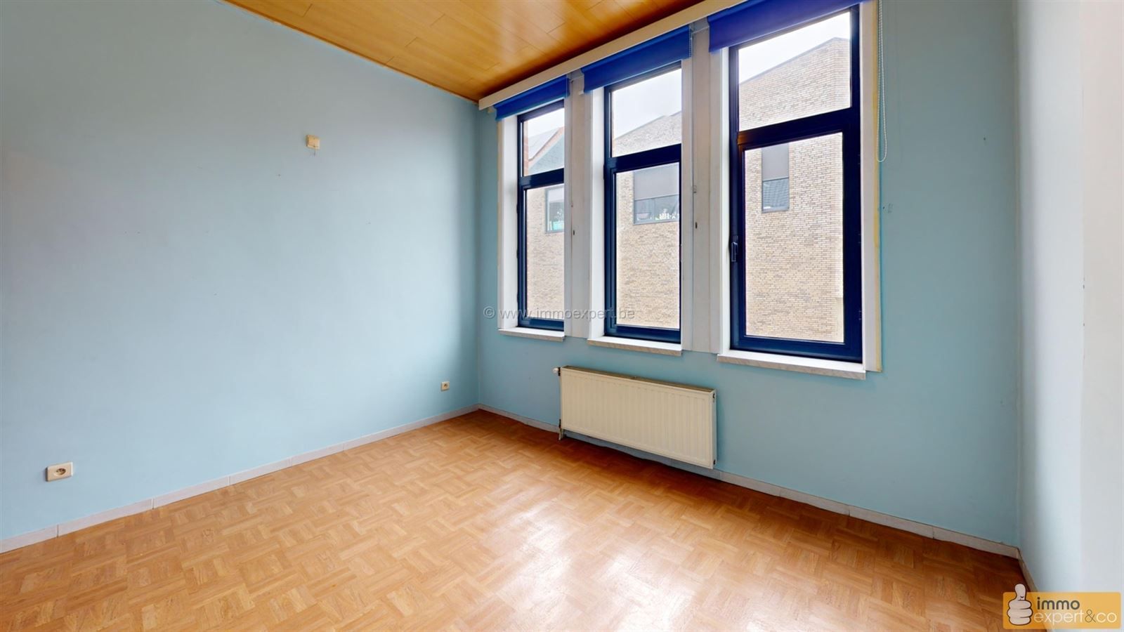 NINOVE: Centraal gelegen woning met 2 slpks, garage en koer foto 11