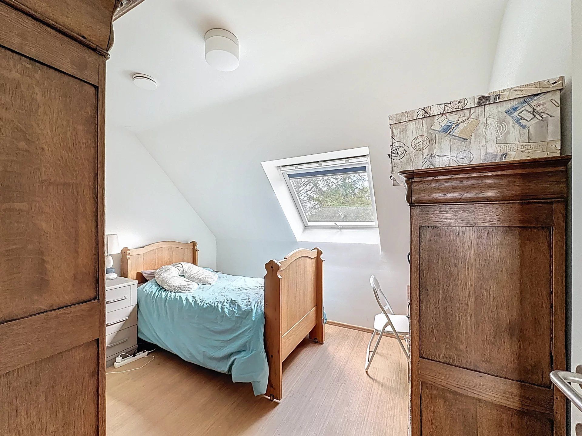 Energiezuinige woning met 3 slaapkamers, 2 badkamers, lift, tuin en terras. foto 20