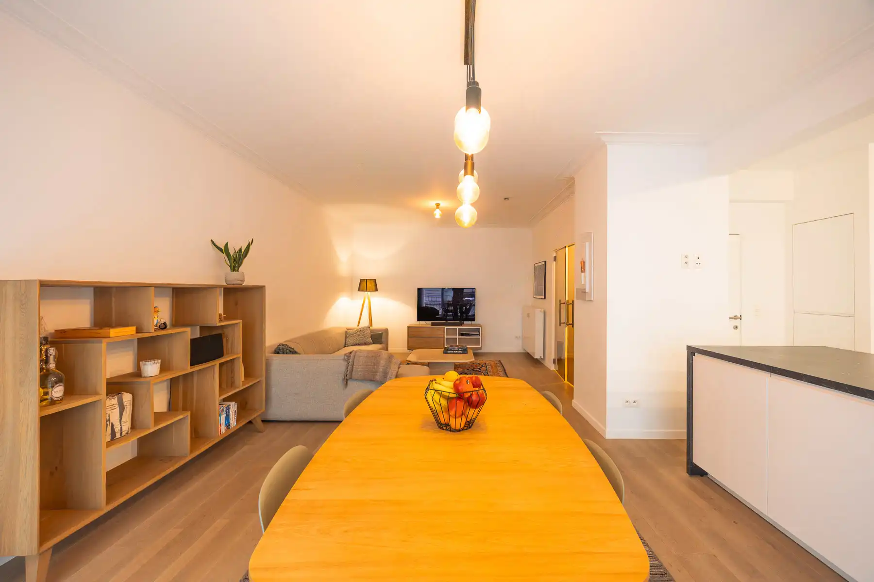 Lichtrijk en energiezuinig appartement met terras foto 7