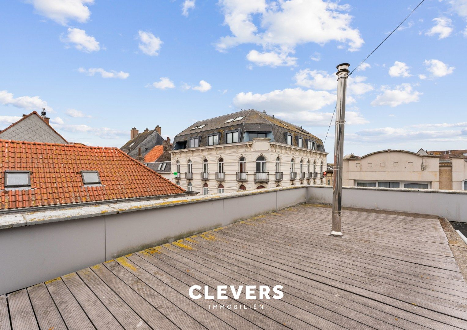 Heerlijk dakappartement met 1 slaapkamer en groot terras. foto 8