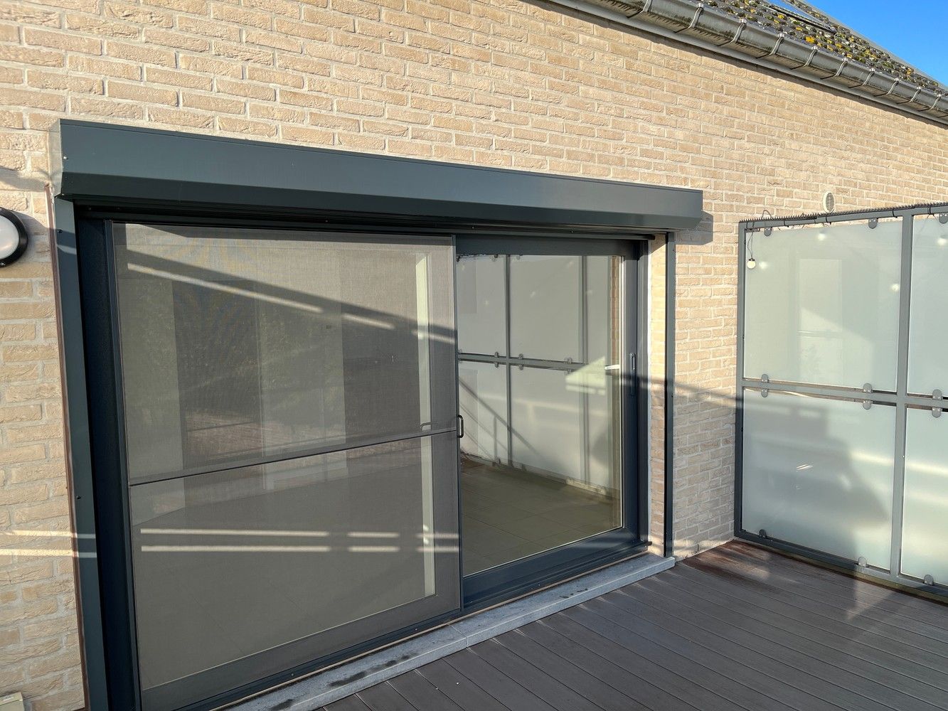 Instapklaar duplex-appartement met terras en autostaanplaats te huur in Rummen. foto 11