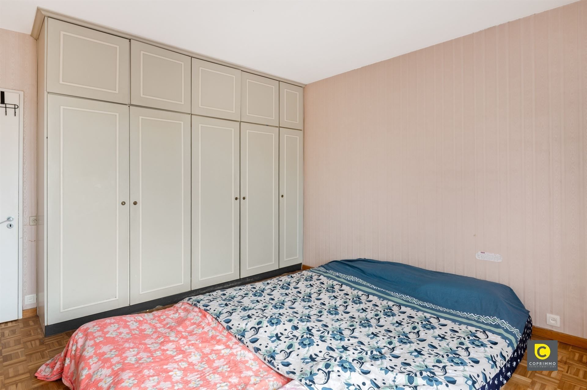 Ruim 3 slaapkamer app + gar foto 14