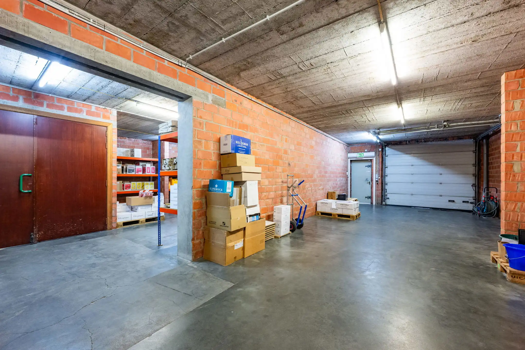 Commerciële ruimte te huur foto 17