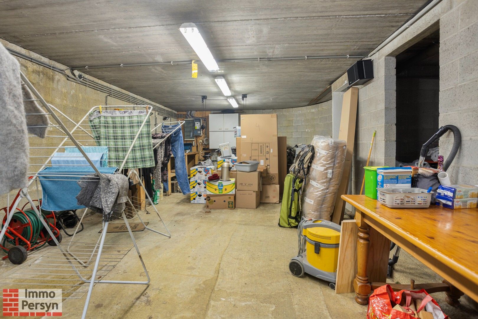Charmante Spaanse villa met grote tuin en ondergrondse garage foto 38