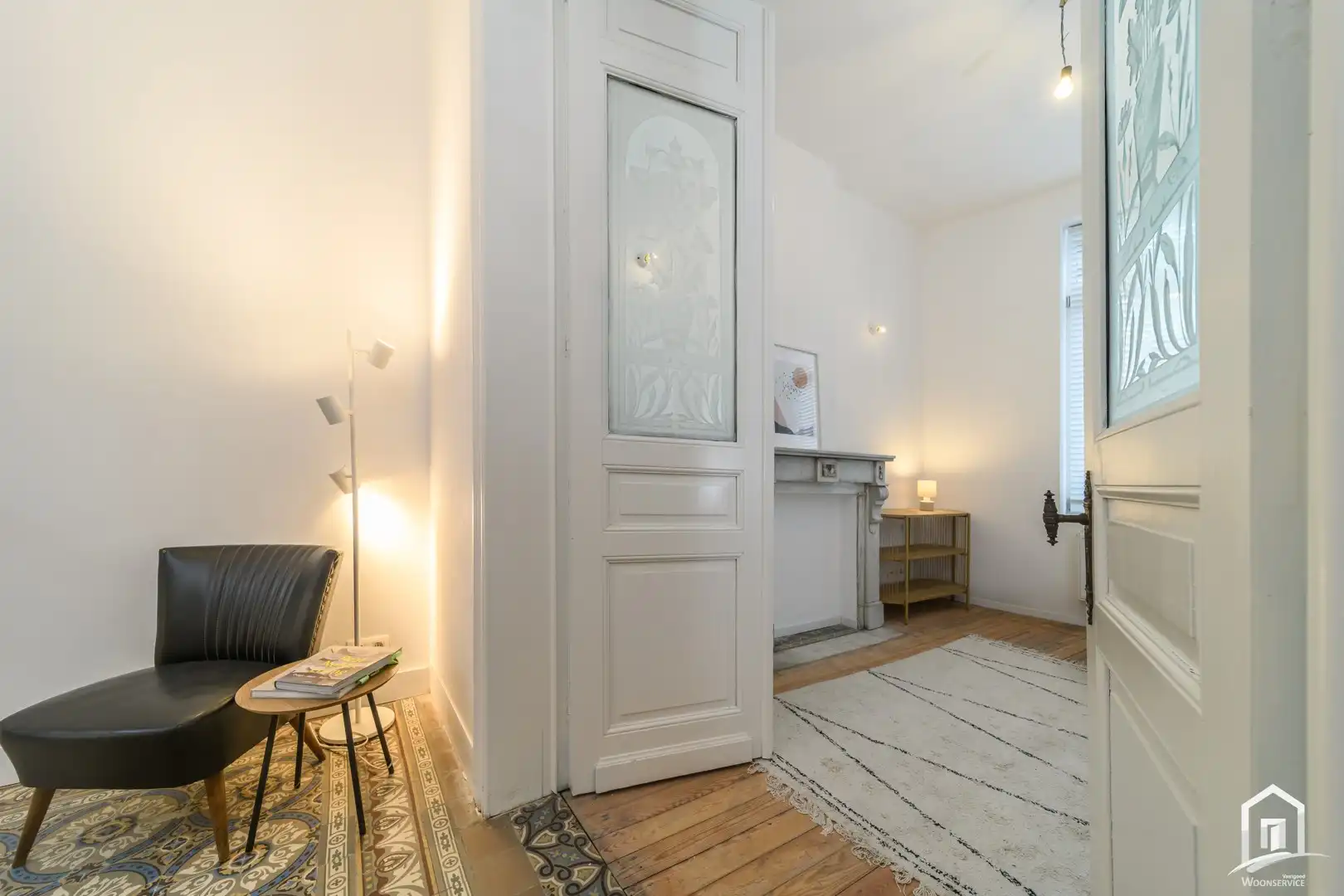 Exclusief gerenoveerde burgerwoning foto {{pictureIndex}}