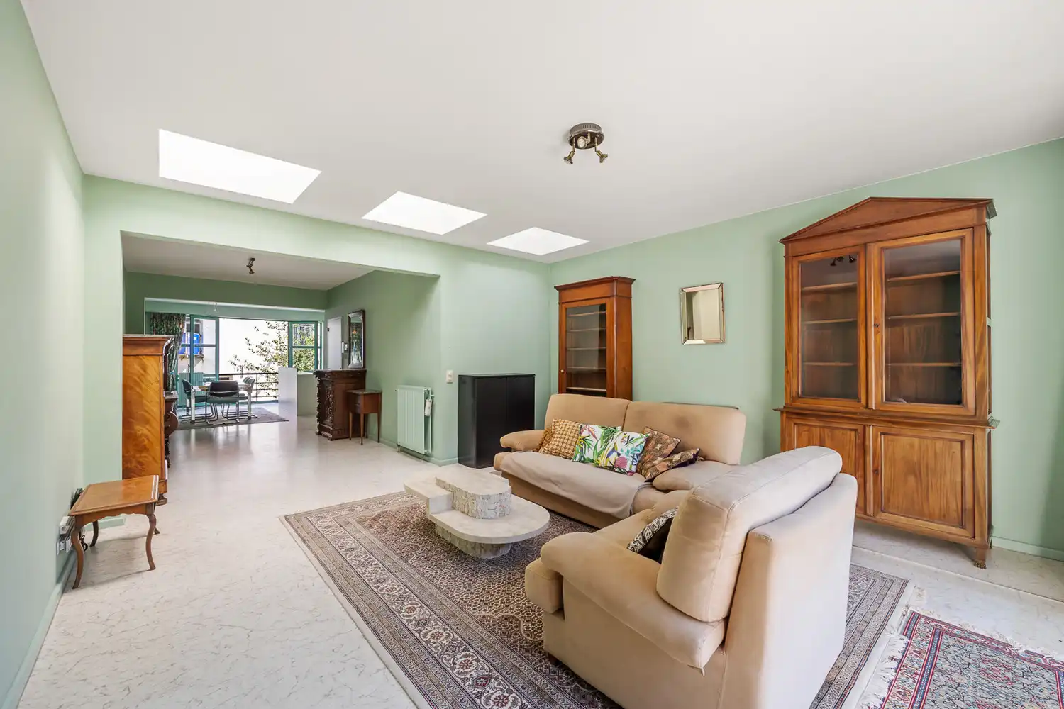 MATCHED: kevin@wellimmo.net voor meer info! Een oase van rust in hartje Antwerpen: Ruime stadswoning met prachtige tuin, garage én praktijkmogelijkheid foto 8