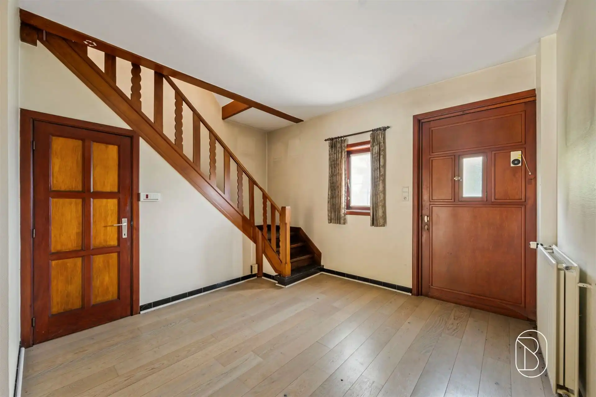 Landhuis-villa in Deerlijk omgeven door groen met 4 kamers foto 19