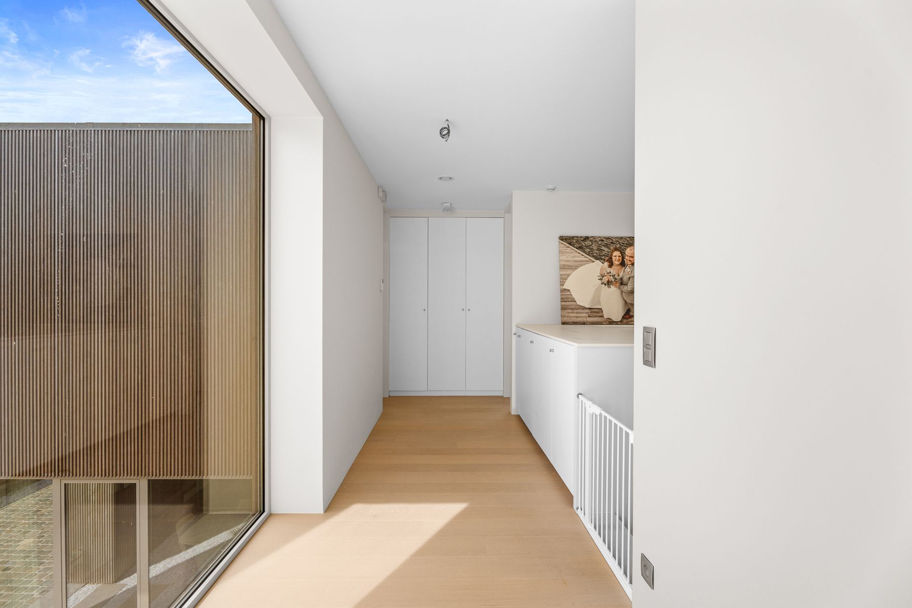 Strakke moderne 4 slpk. villa op ruim ZW perceel! foto 12