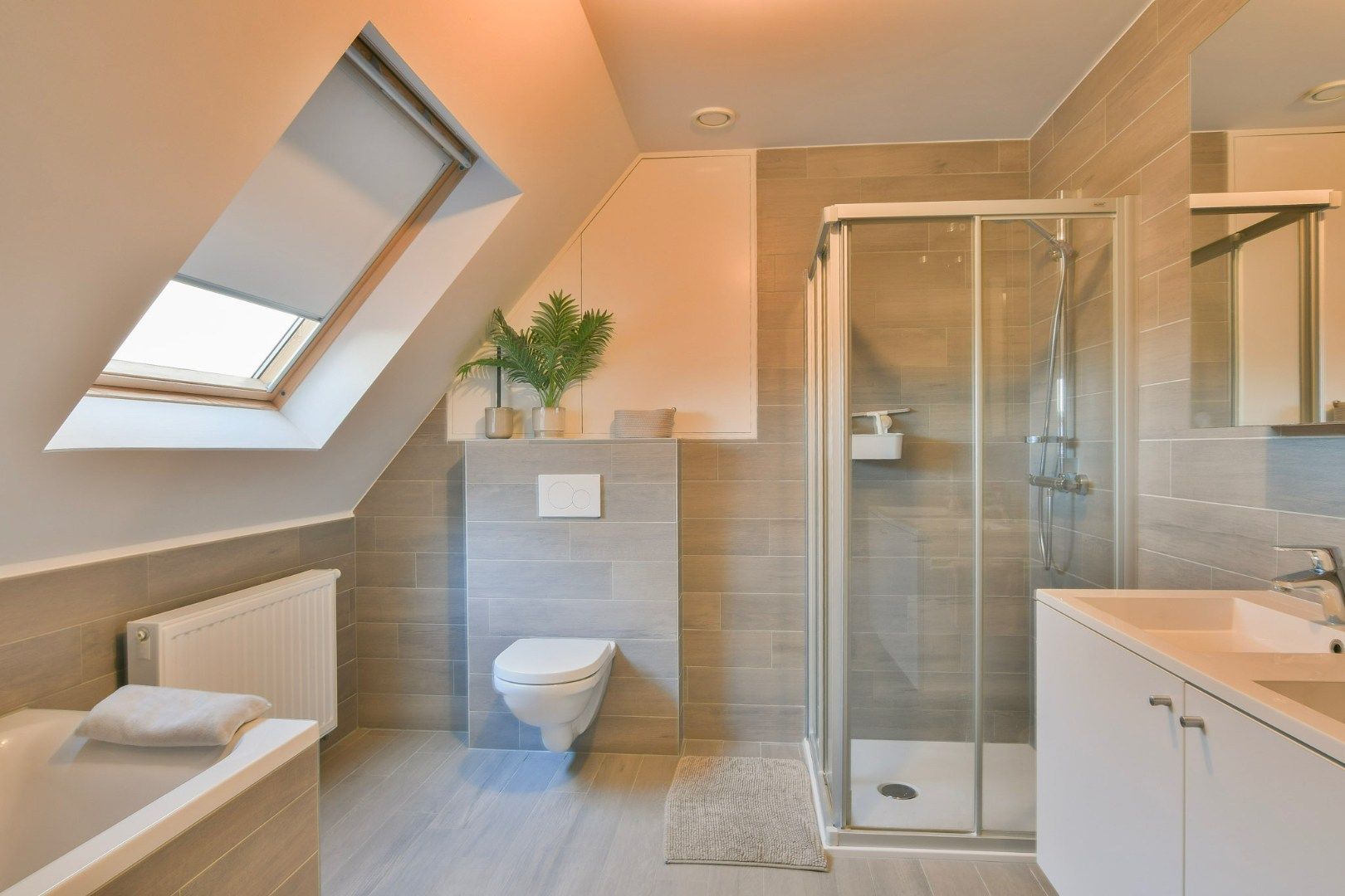 Ruim duplex appartement met 2 slaapkamers, 2 terrassen en garage te Oudenburg foto 14