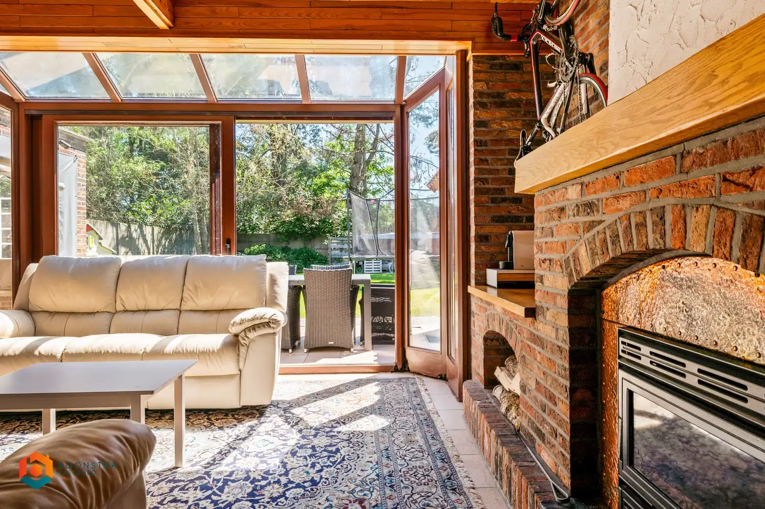Instapklare woning met 3 slpkrs met gezellig terras en tuin foto 15