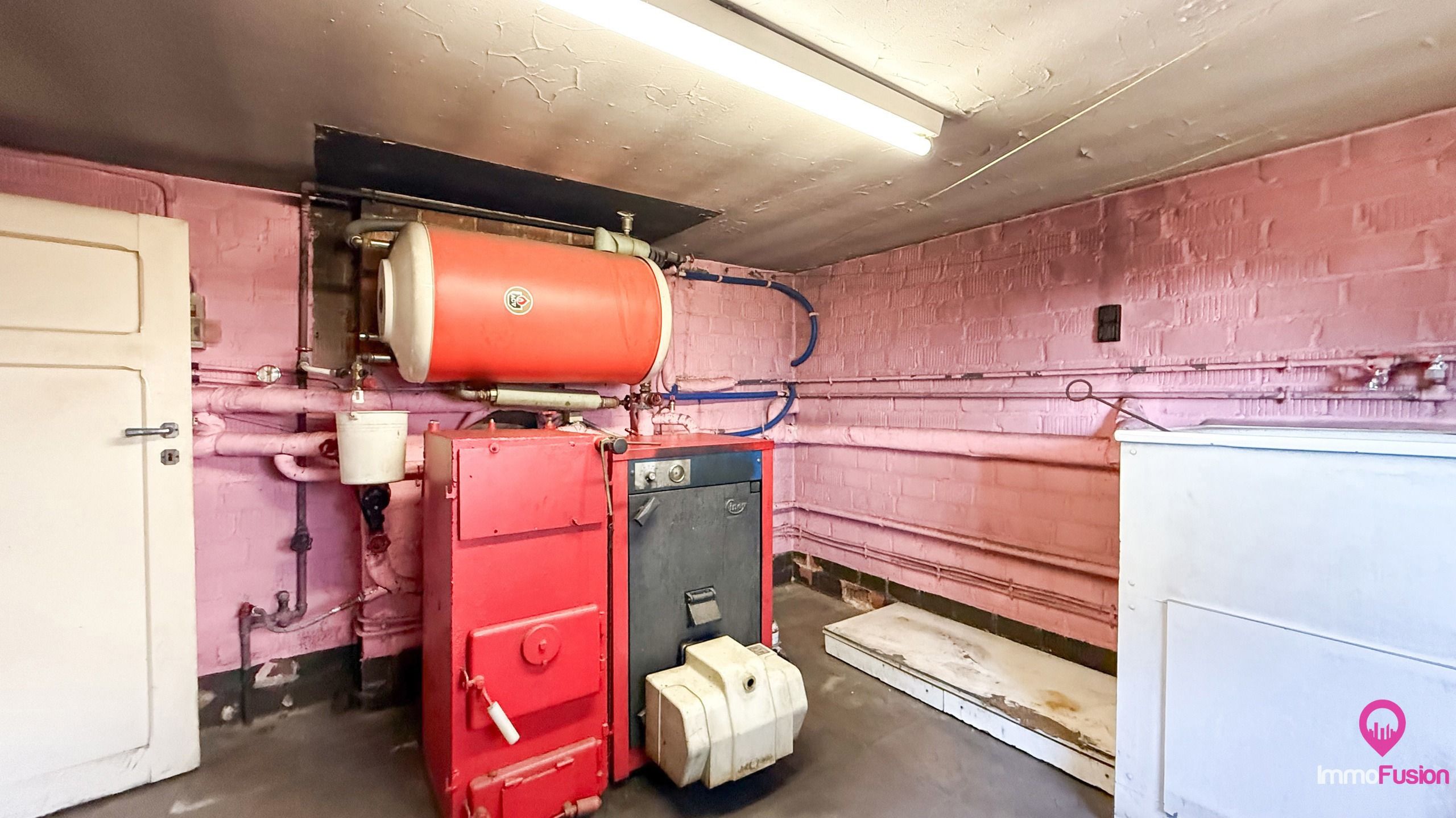 Splitlevel woning met 3 slaapkamers en ruime werkplaats!  foto 21