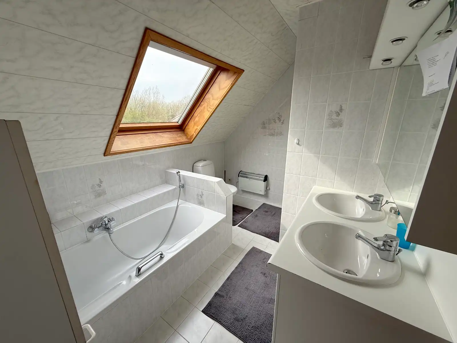 Villa met 4 slaapkamers en zongerichte tuin foto 22