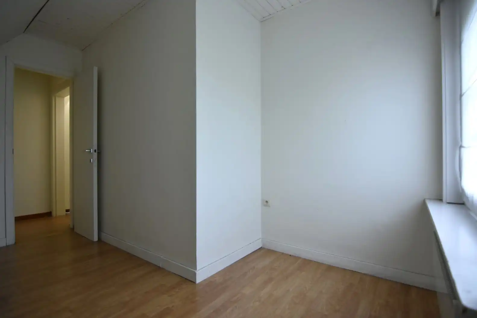 Landelijk gelegen woning nabij Rhodesgoed Kachtem foto 24